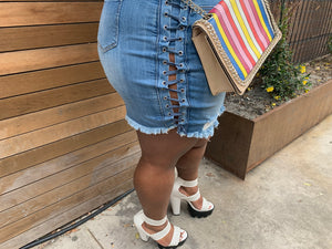 20 Cool Looks With Distressed Denim Skirts  Styleoholic